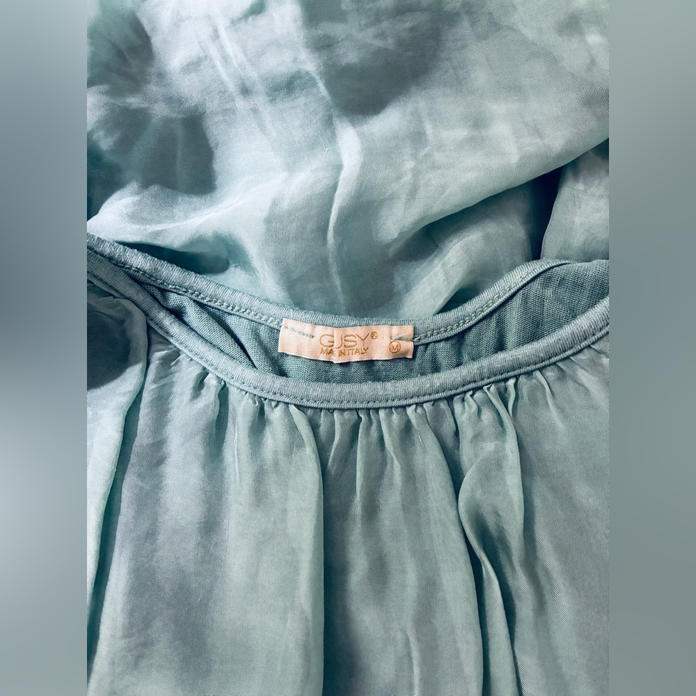 Elegant Teal Women's Top - Picture 7 of 8